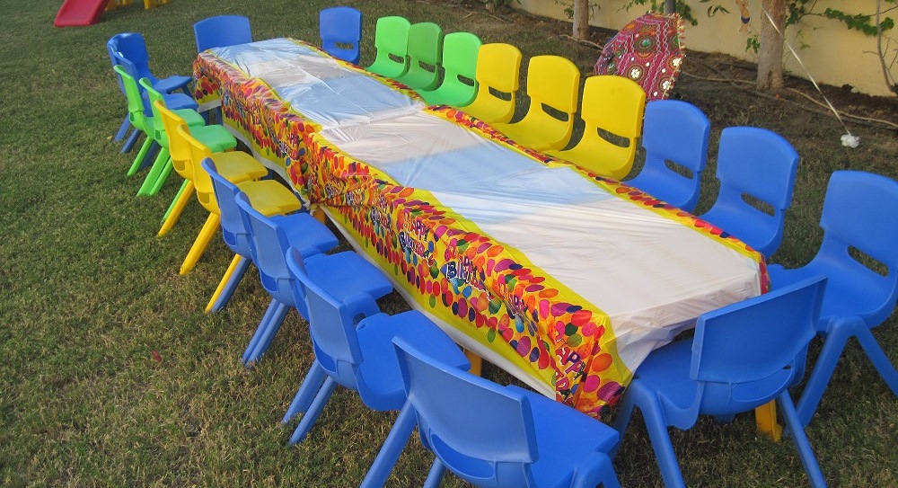 tables and chairs rentals